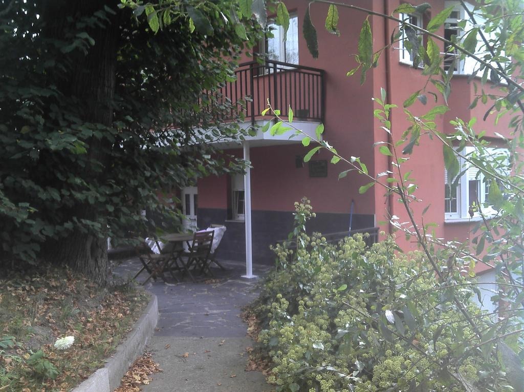 Apartamentos Los Balcones Tineo Luaran gambar